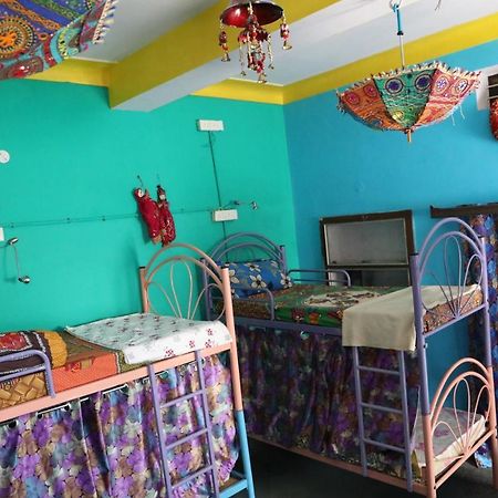 Mandala Bagpacker Circle Hostel Jaipur Bagian luar foto